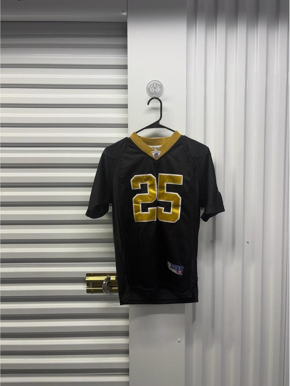 Reggie Bush NFL Jersey Large Black Gold Reebok Licensed Saints Jersey